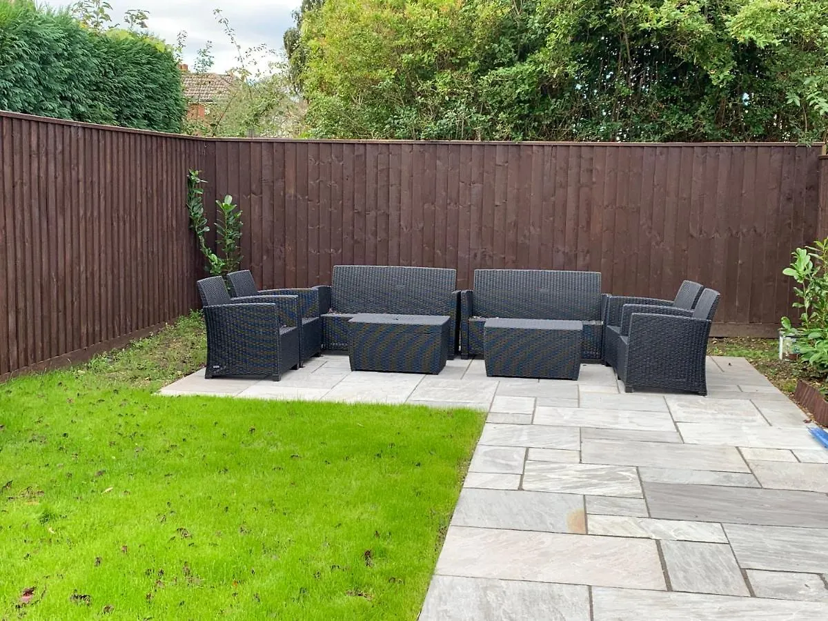 Holiday home Fantastic Villa Bournemouth - Spa, Parking, Garden United Kingdom